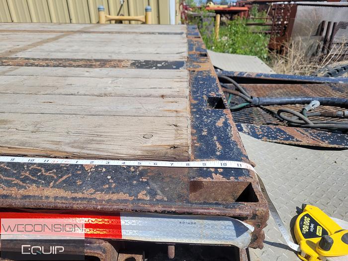 Used 2011 Thruway Super B Hi-Boy Flat Deck SH 76 & SH77