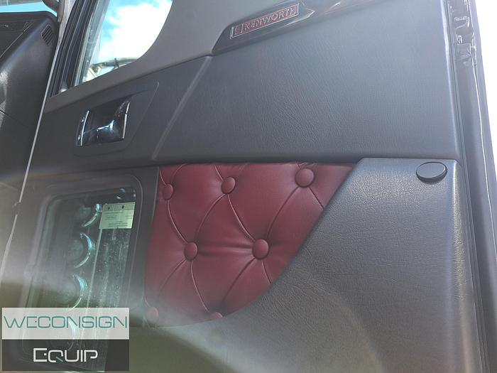 Used 2020 Kenworth W900L HWY Truck Tractor