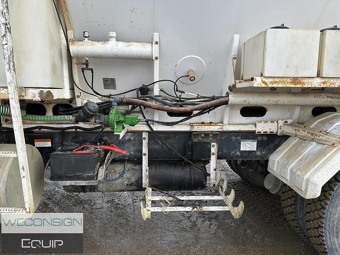 Used 2004 Sterling Cement Mixer