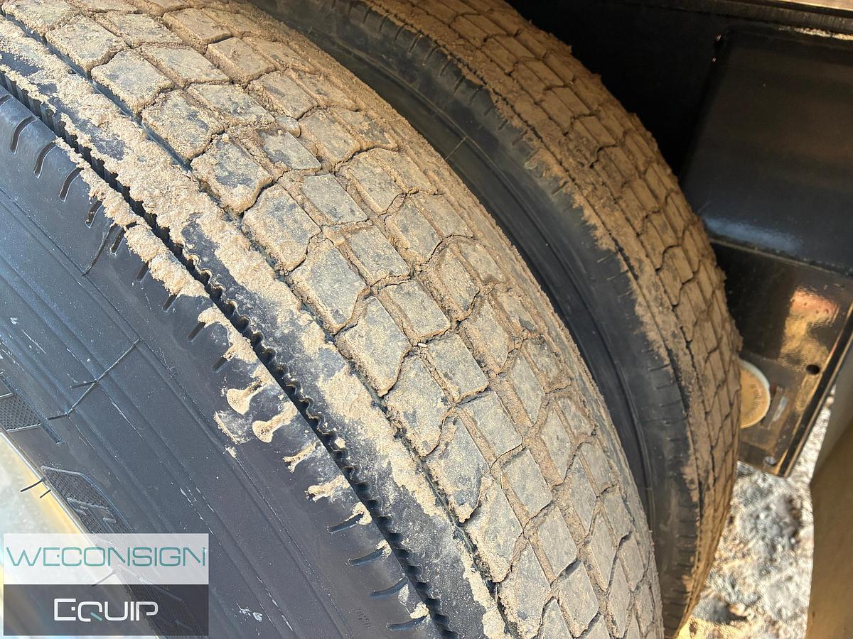 2014 Jasper Tank 406 Crude Tridem Pup