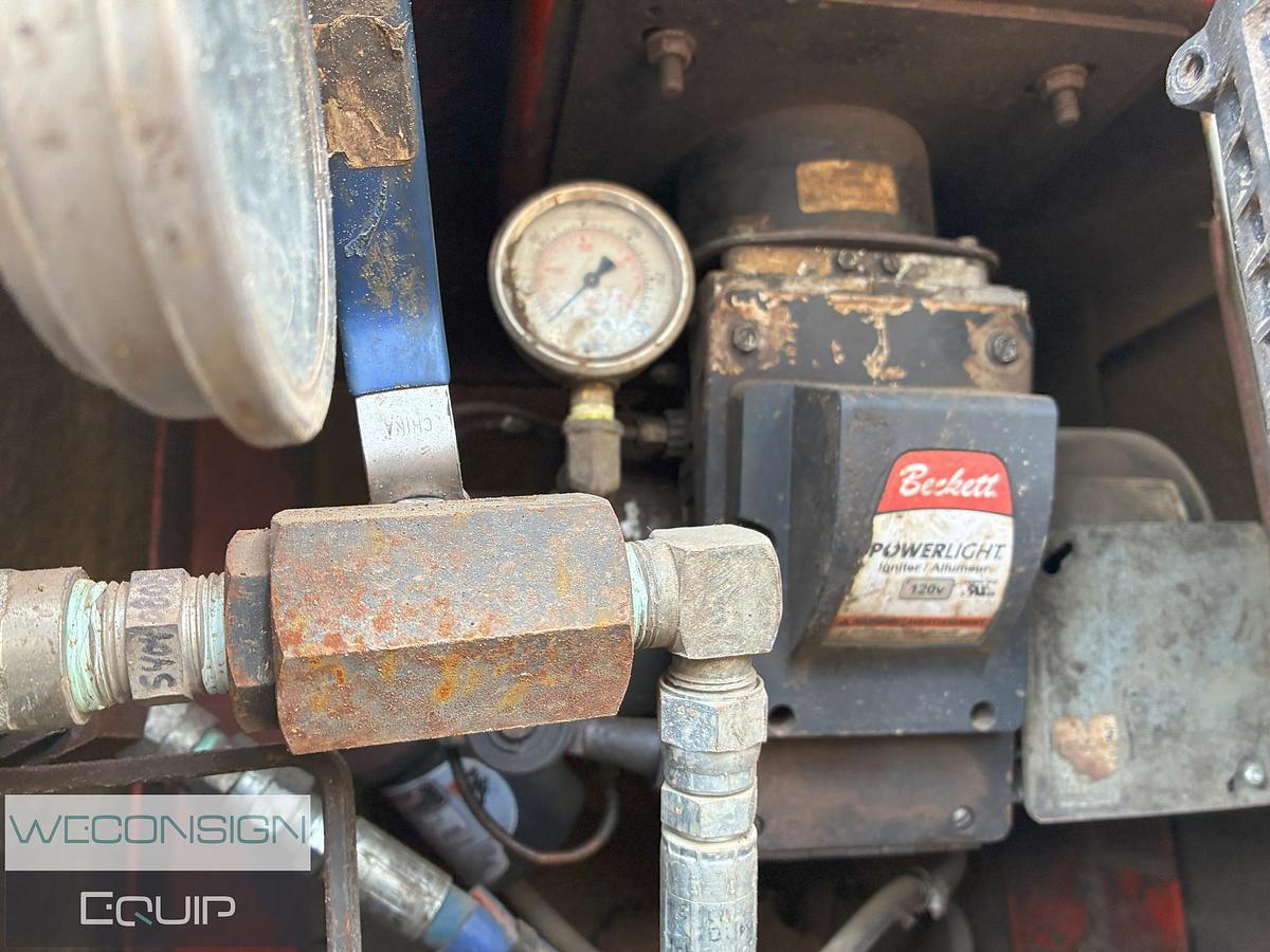 Used 2010 Kenworth T800 Tri Drive Combo Vac