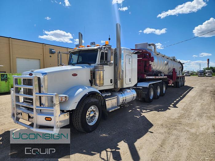 Used 2013 Peterbilt 367 Semi-Vacuum