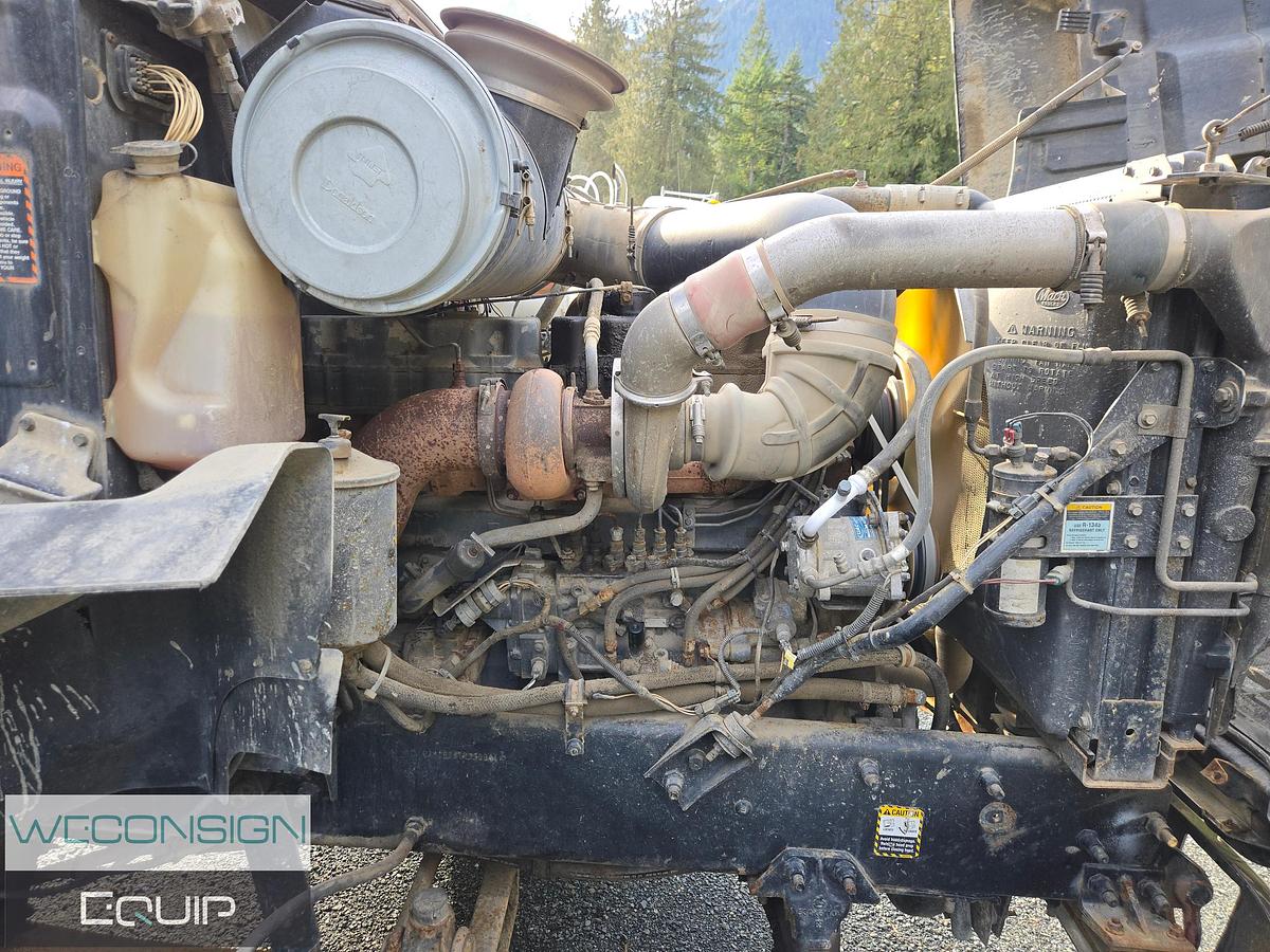 Used 1996 Mack CH613 TA Water Truck