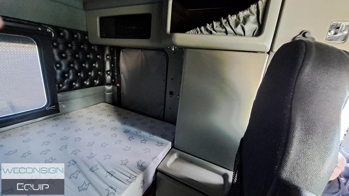 Used 2001 Kenworth W900B