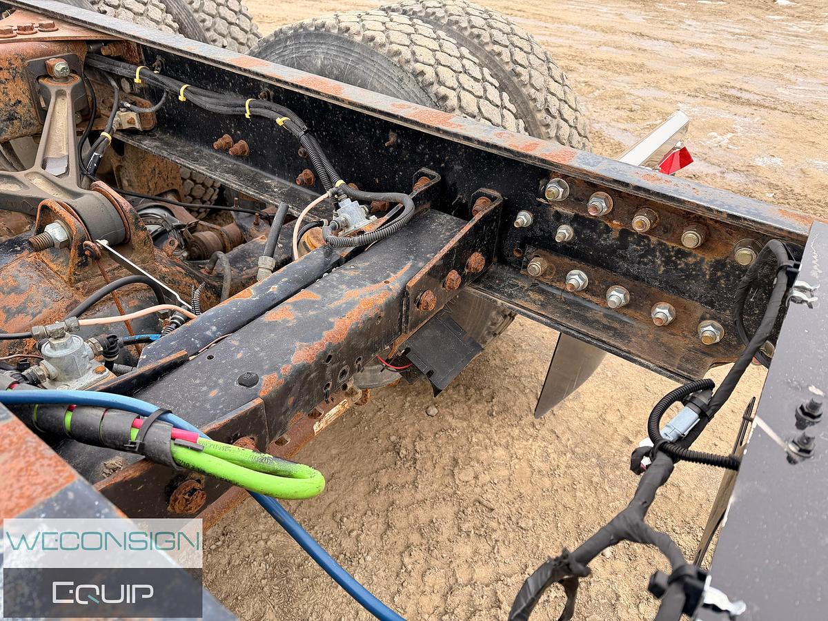 Used 2018 Kenworth T880