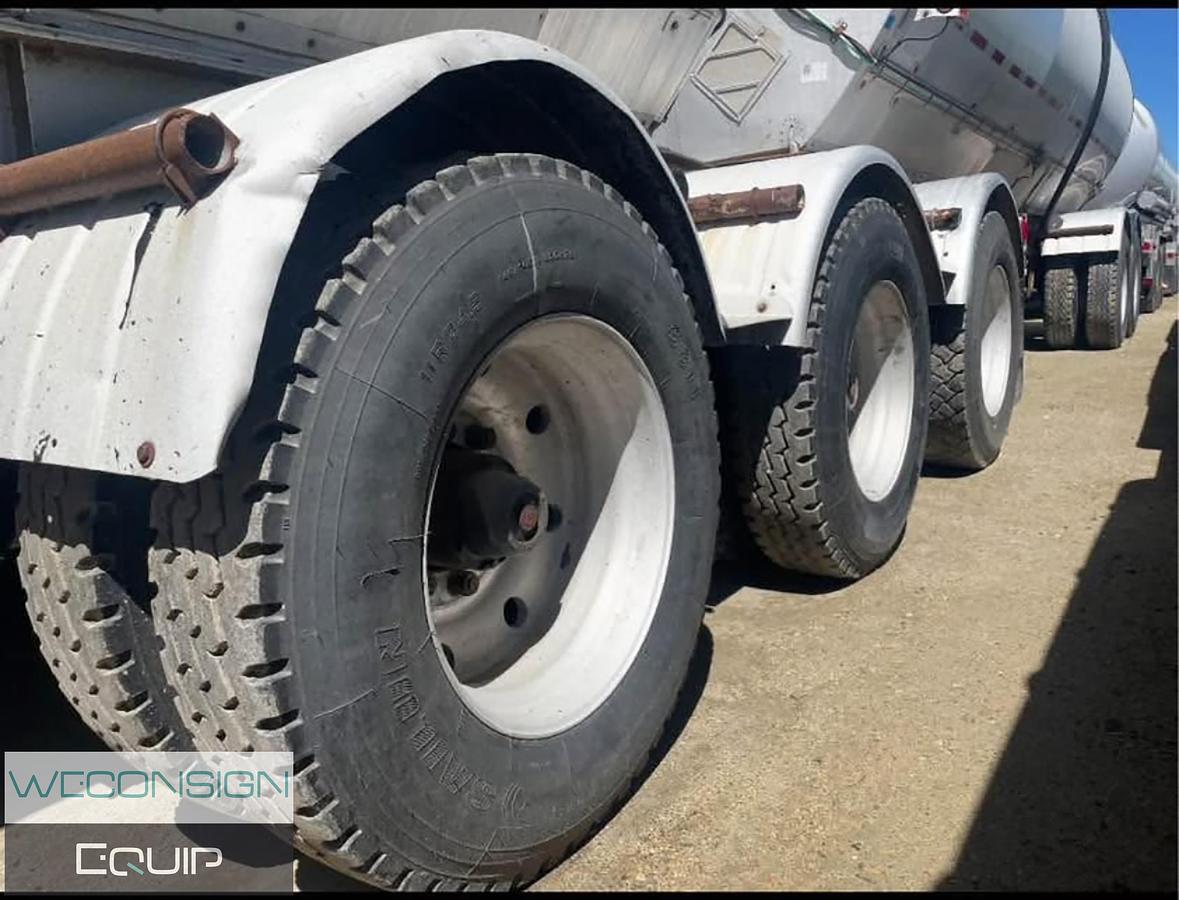 Used 1992 Westank Super B Tanker