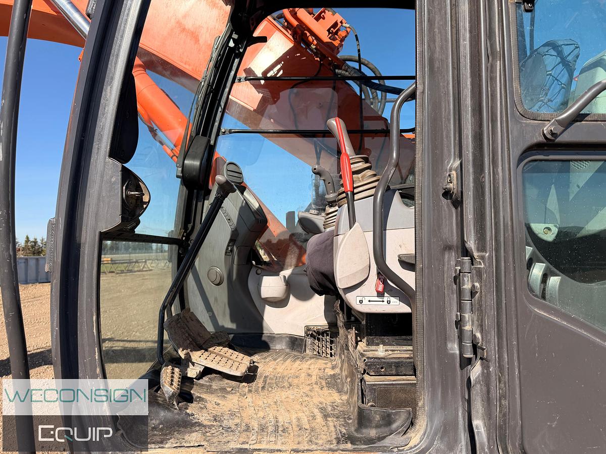 Used GTH-26 2015 Hitachi 245US LC Excavator