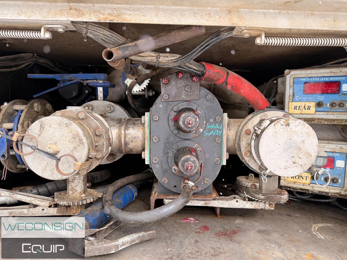 Used 2013 Brenner 42m3 Aluminum Tanker Trailer