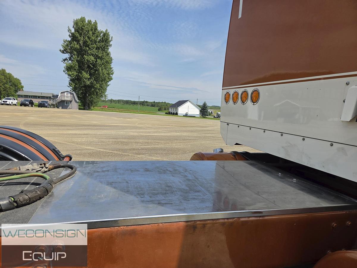 Used 2023 Western Star 4900EX Sleeper Truck Tractor