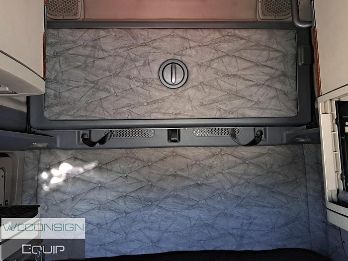 Used 2015 Freightliner Cascadia HWY Truck Tractor