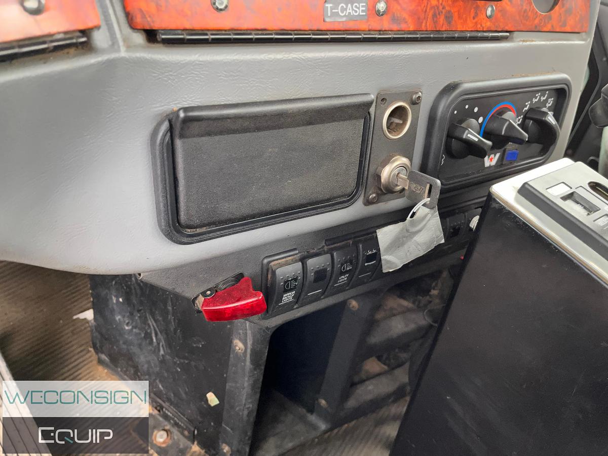 Used 2007 Western Star 6900XD 8x8 Bed Truck