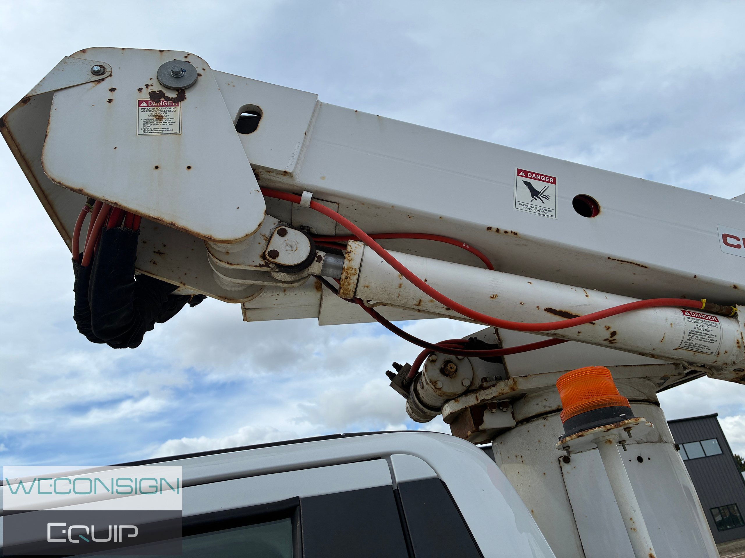 Used 2017 Ford F550 Bucket Truck