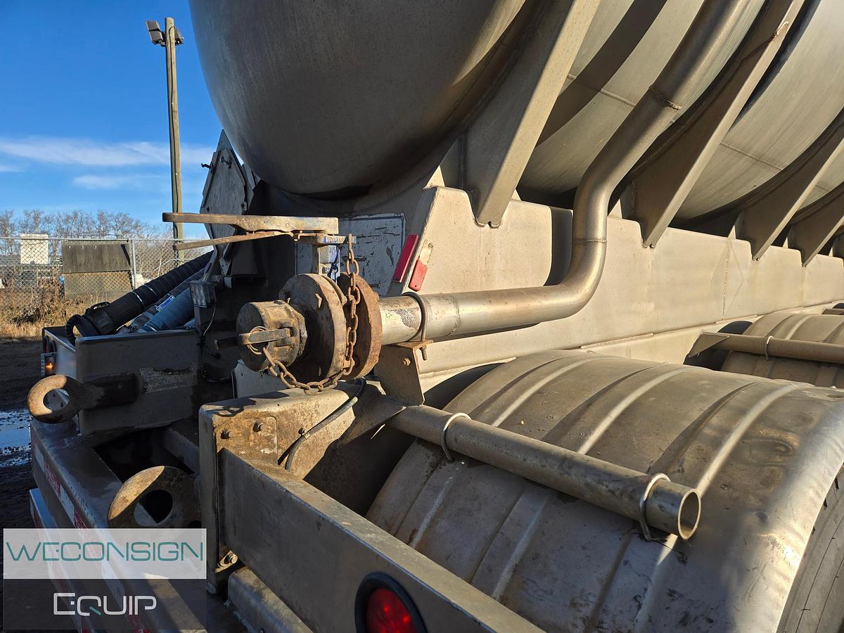 Used 2012 Polar 42 Cube