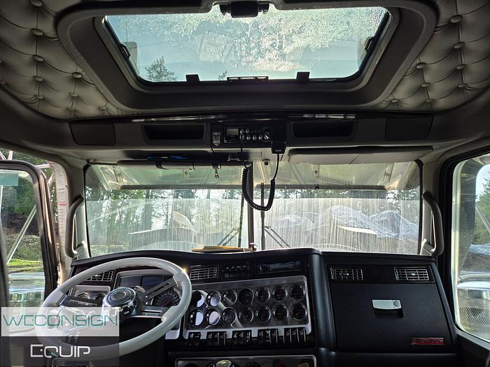 Used 2011 Kenworth W900L