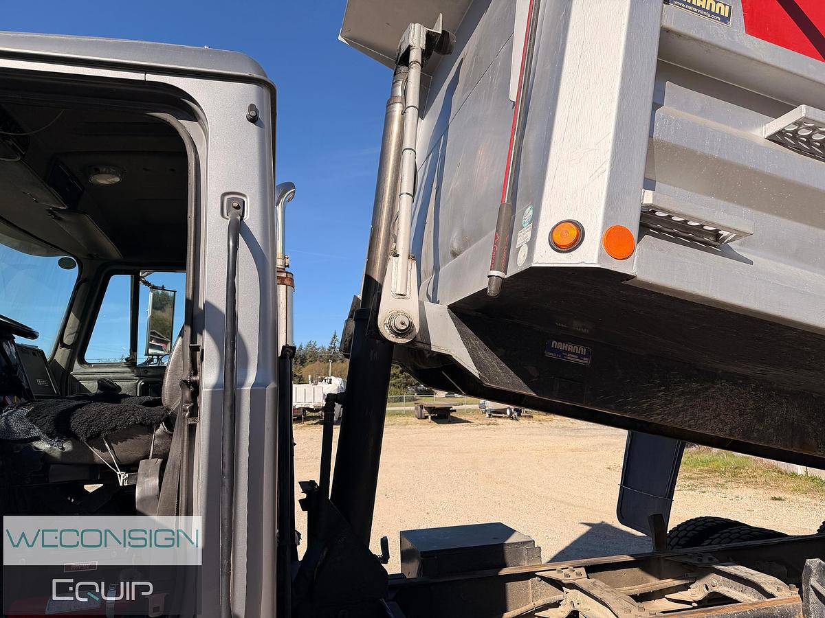 Used 1995 Mack CL713 TA Dump Truck