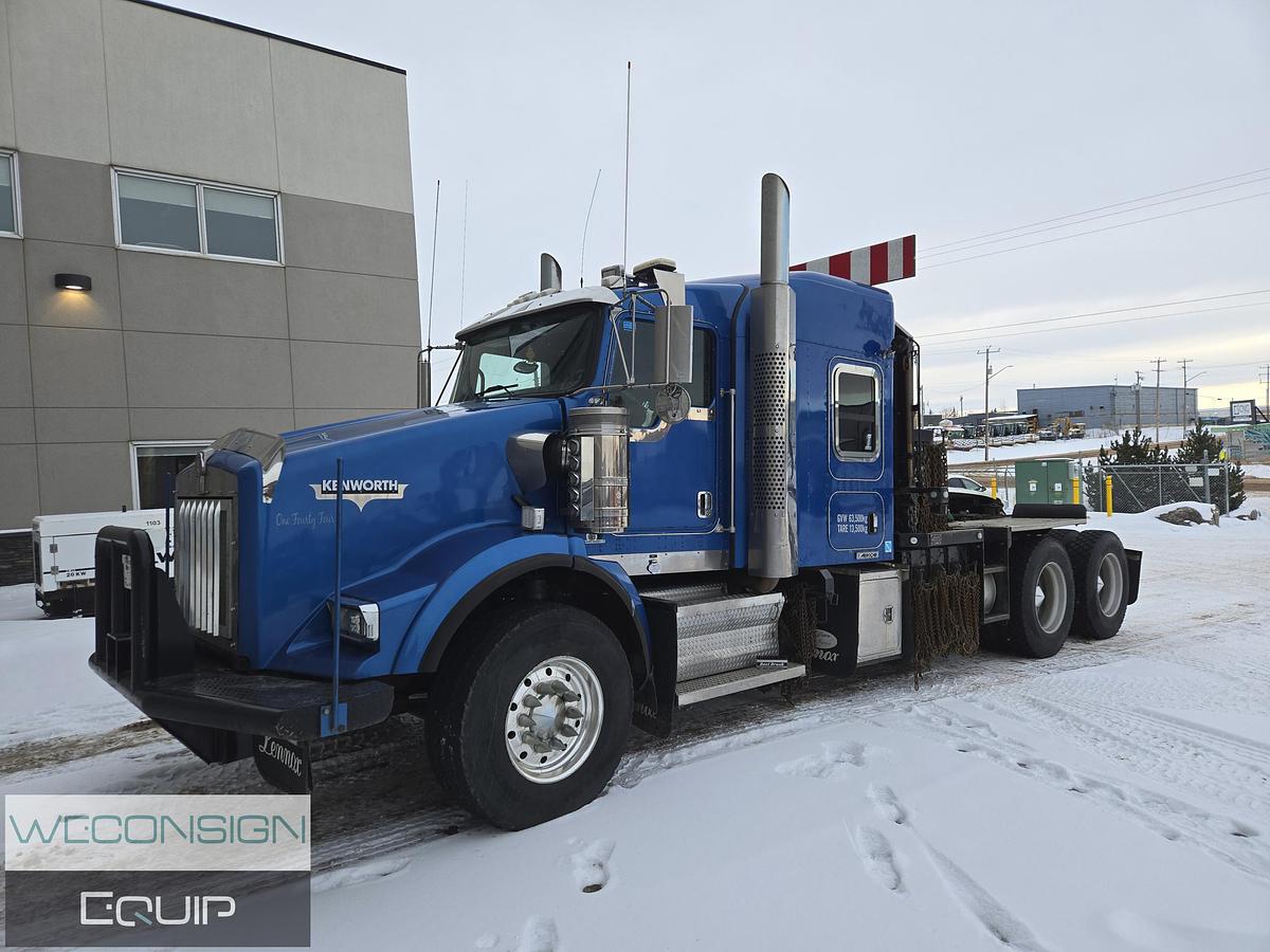 Used 2012 Kenworth T800 TA Winch Truck