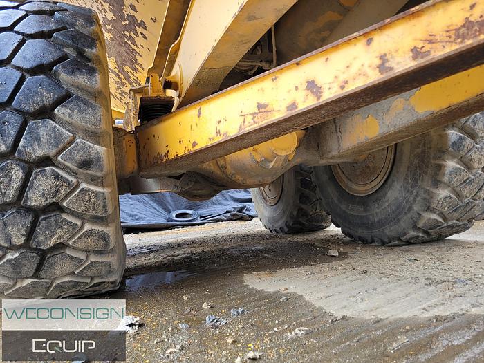 Used 2004 Volvo  A25D Articulated-Dump-Truck