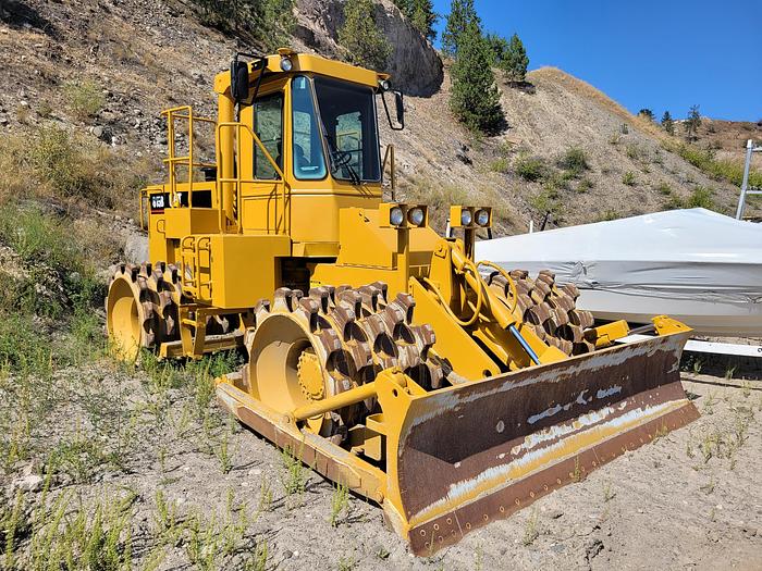 Used 1994 CAT  815B Compactor