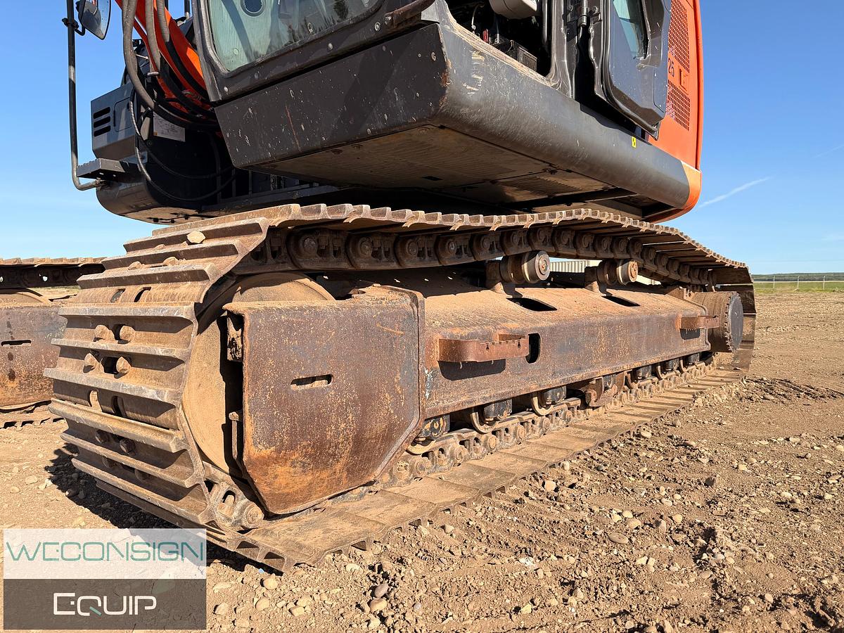 Used 2015 Hitachi 225US Excavator