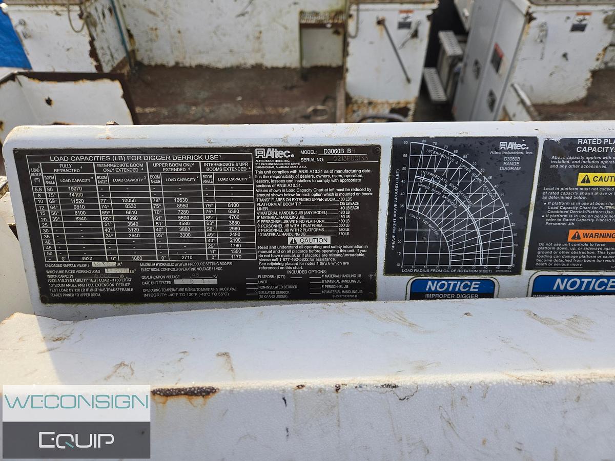 Used 2013 Freightliner 114SD TA Digger Truck