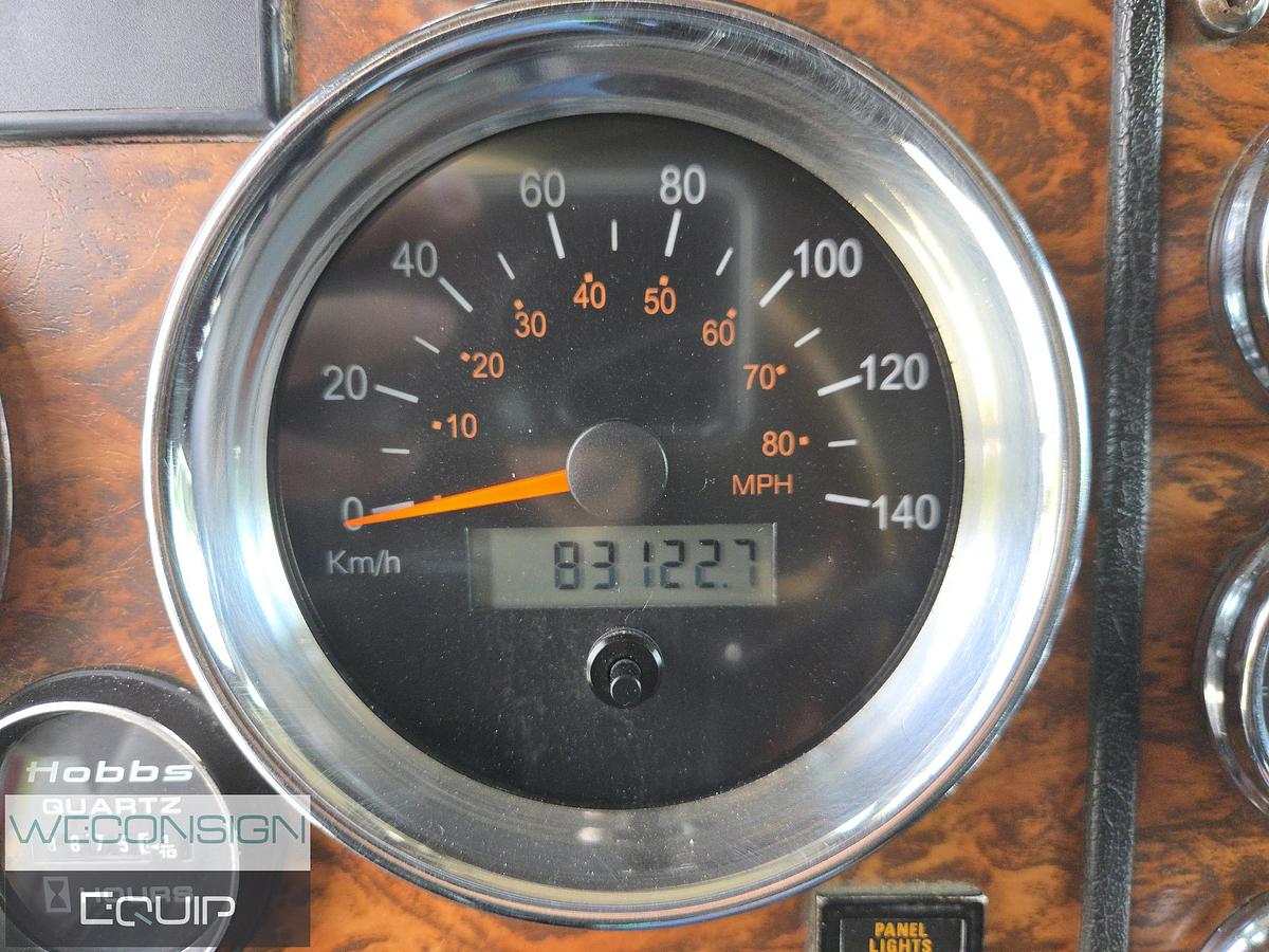 Used 2001 Kenworth T800 TA Lowbed Truck