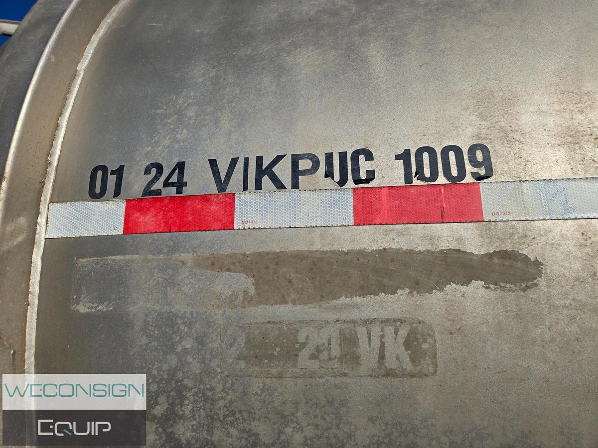 Used 2015 Dragon 38M3 Stainless Silver