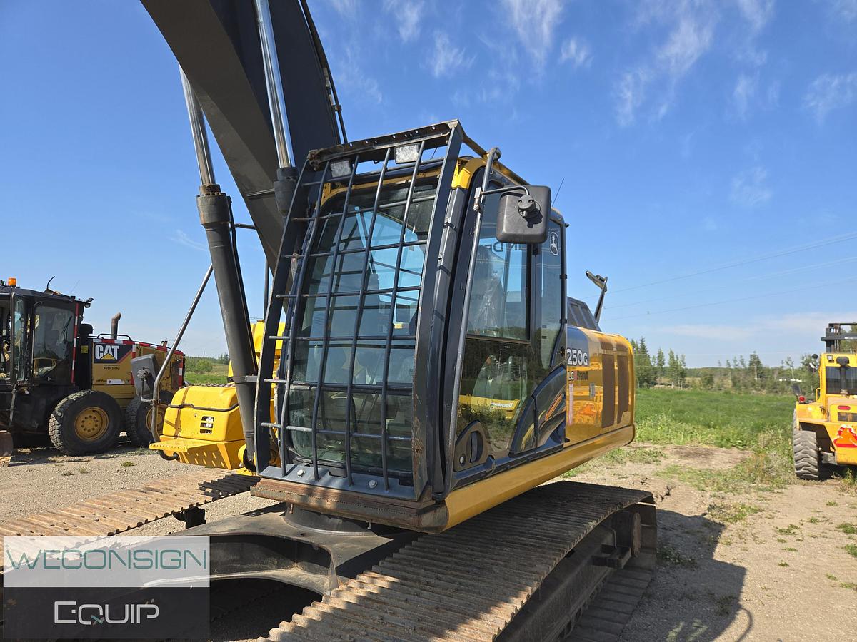 Used 2017 John Deere 250G LC Hydraulic Excavator