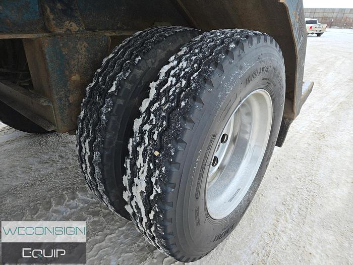 Used 2015 Western Star Tri-Drive Custom Vac Semi Vac