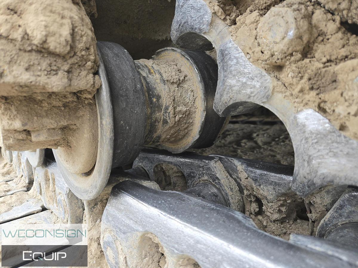 Used 2018 Komatsu D65Pxi Crawler Dozer