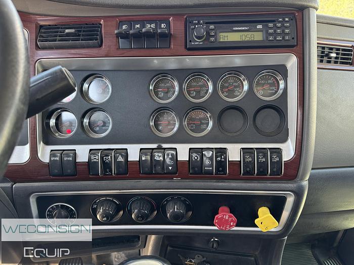 Used 2006 Kenworth T800 Boom/Crane Truck