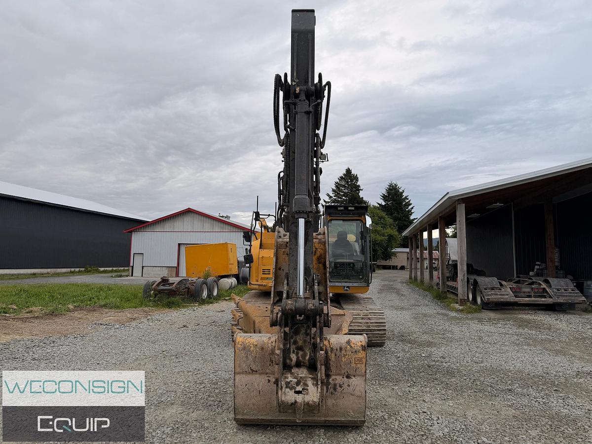 Used 2019 John Deere 245G Excavator