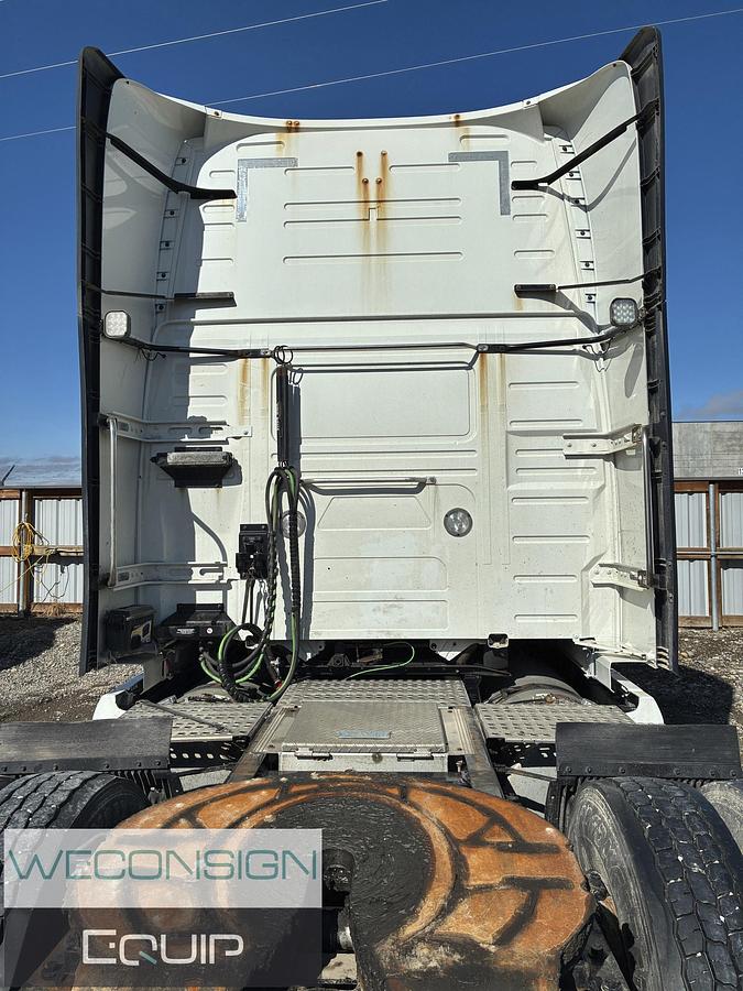 Used 2020 Volvo VNL 760 Sleeper Truck Tractor