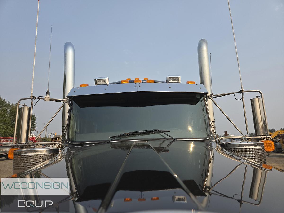 Used 2024 Kenworth W900L TA Truck Tractor