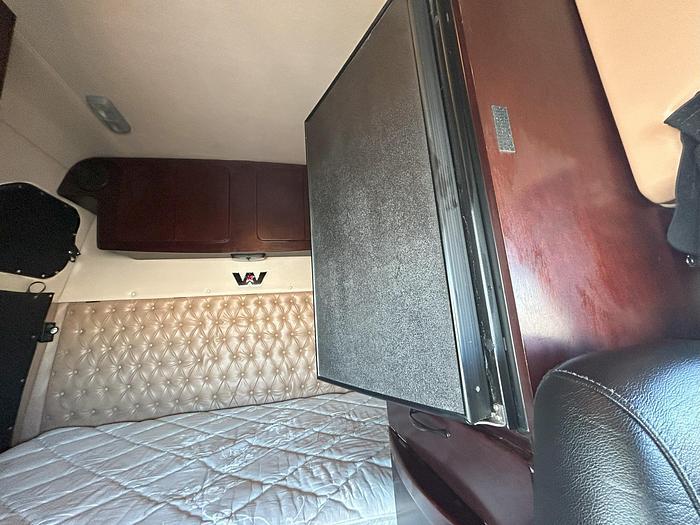 Used 2019 Western Star 5700