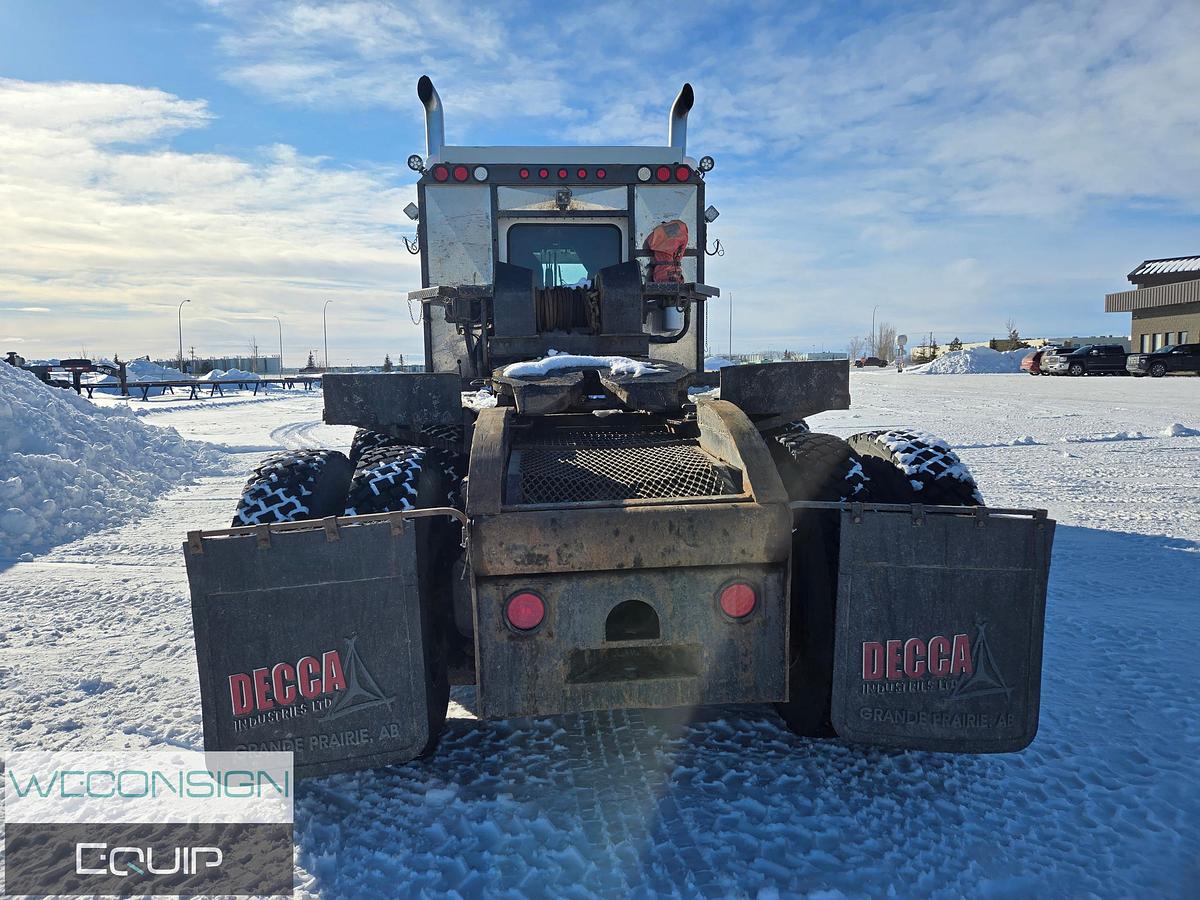 Used 2019 Kenworth T800 Winch Truck