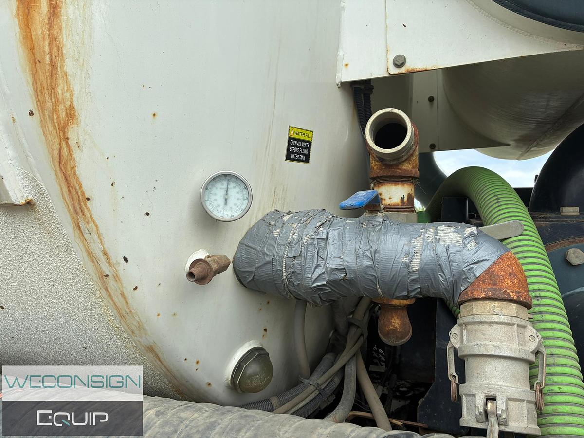 Used 2016 Kenworth T800 Tri Axle Hydrovac