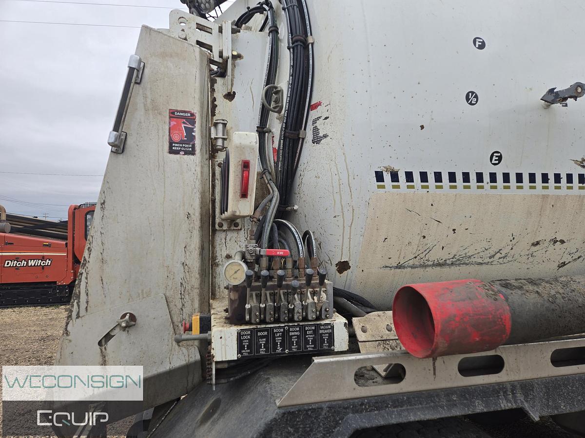 Used 2020 Peterbilt 348 Tornado Vacuum Excavator Truck