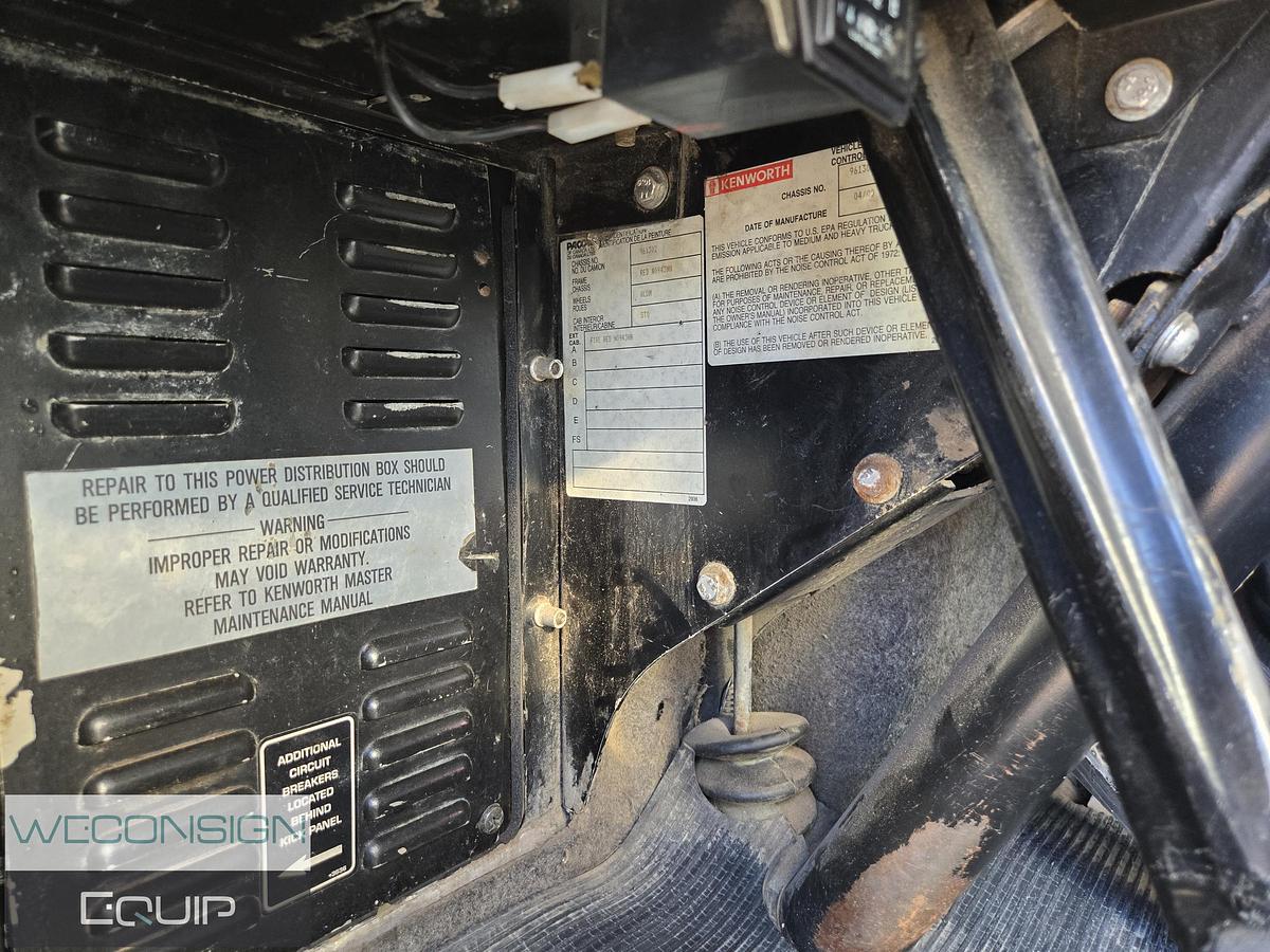 Used 2000 Kenworth W900B