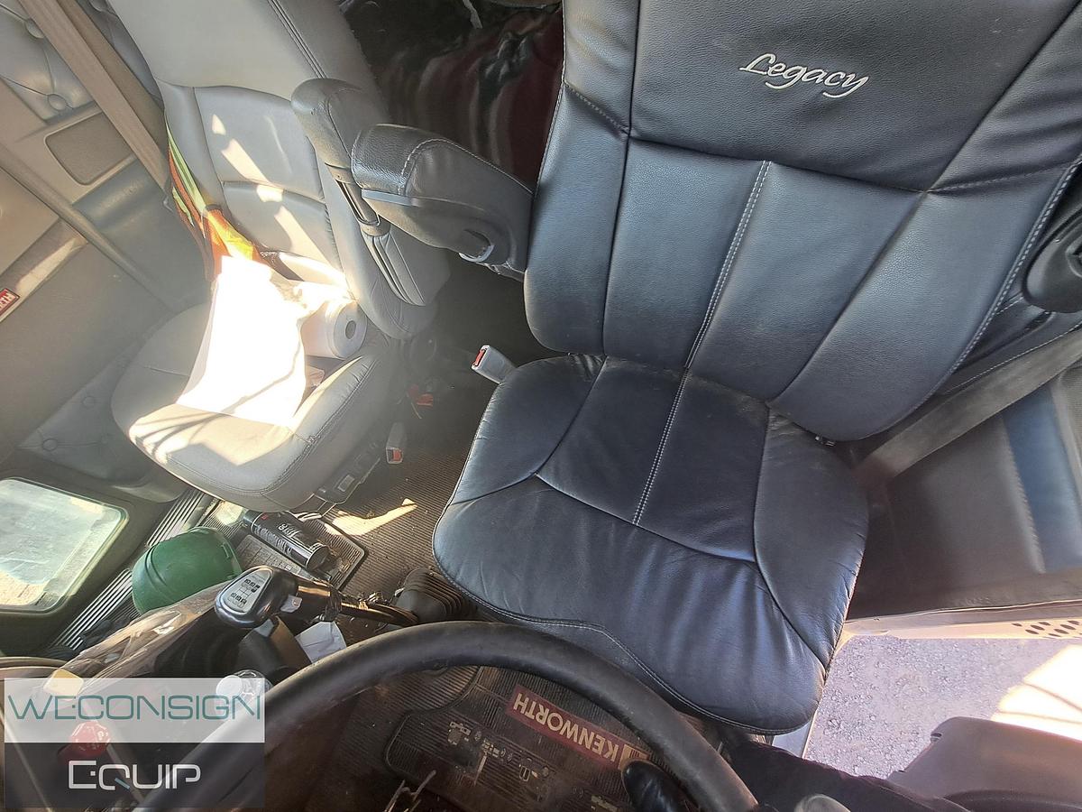 Used 2011 Kenworth T800