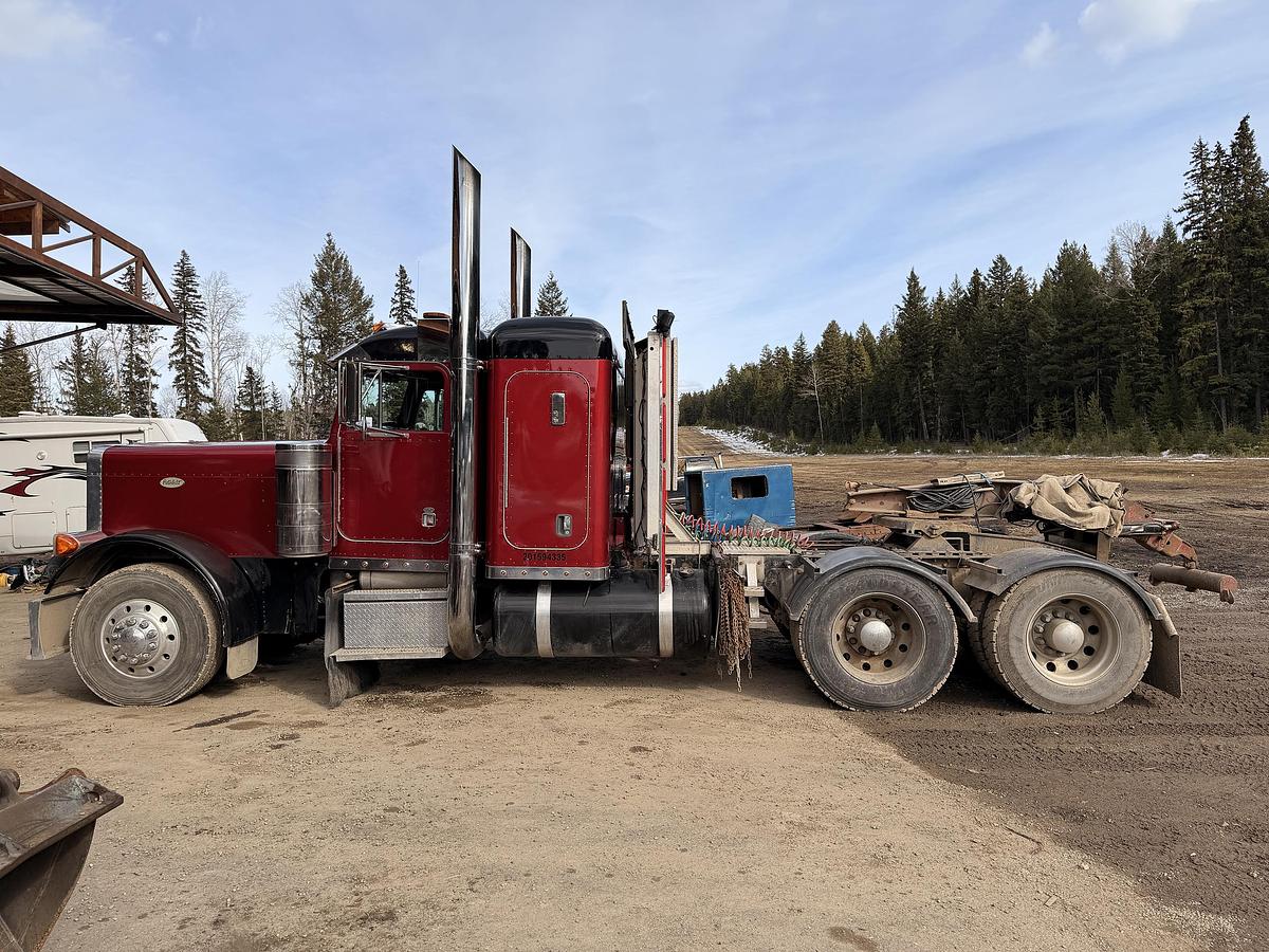Used 1998 Peterbilt 379 Heavy Haul Truck