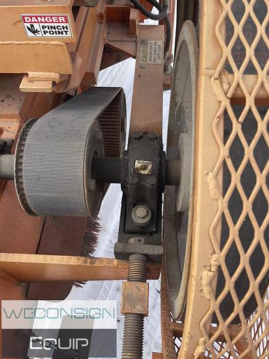 Used 2002 Nissan 2500 – Pavement Marking Vocational Truck