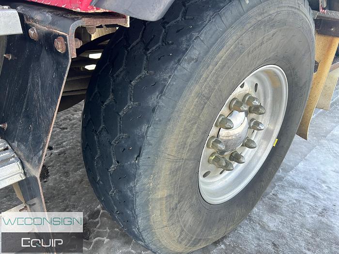 Used 2004 Kenworth T800 Picker Truck