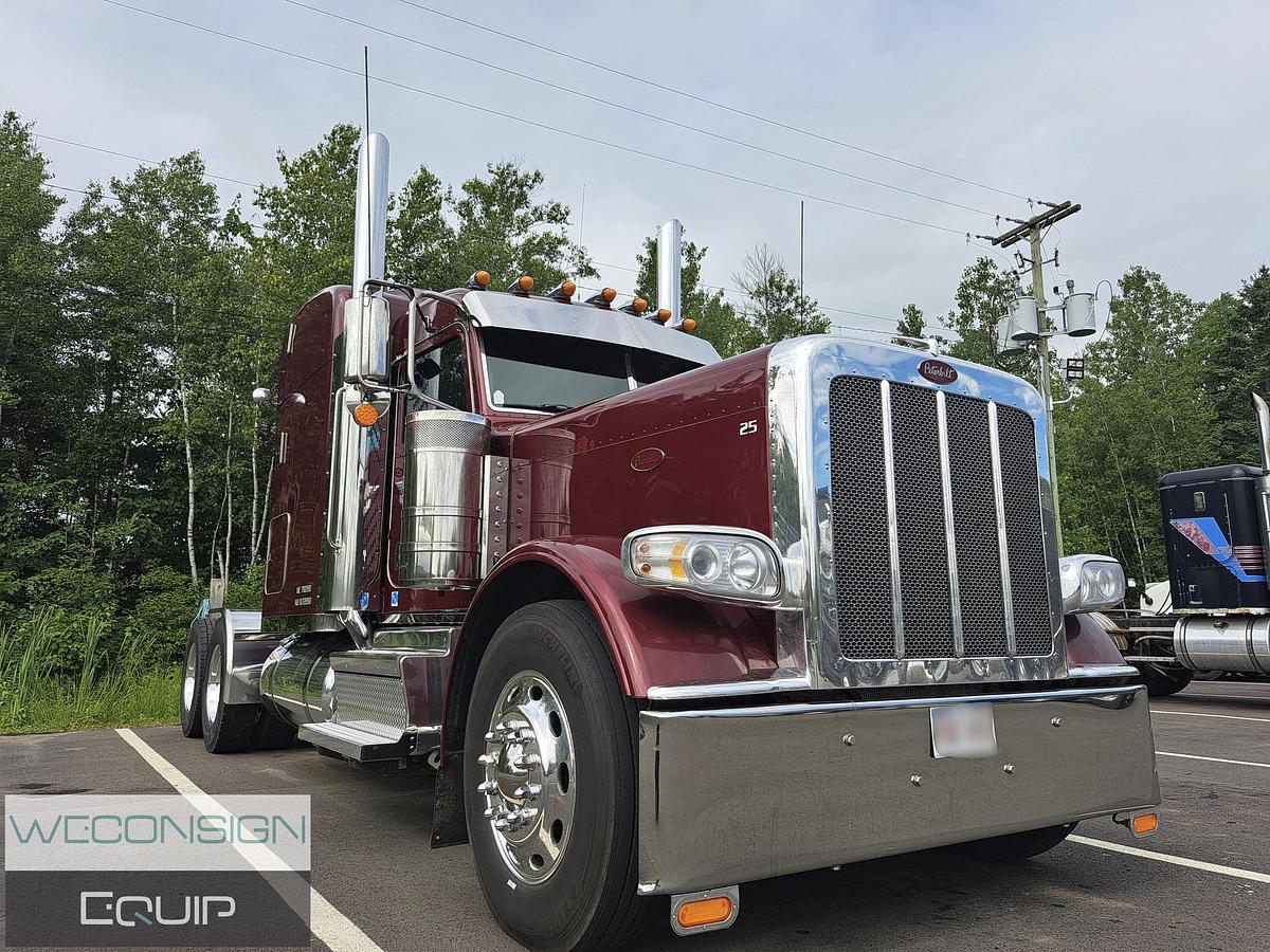 Used 2022 Peterbilt 389