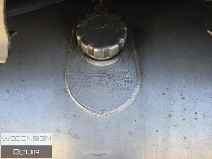 Used 2013 Volvo VNL TA Heavy Spec Tractor