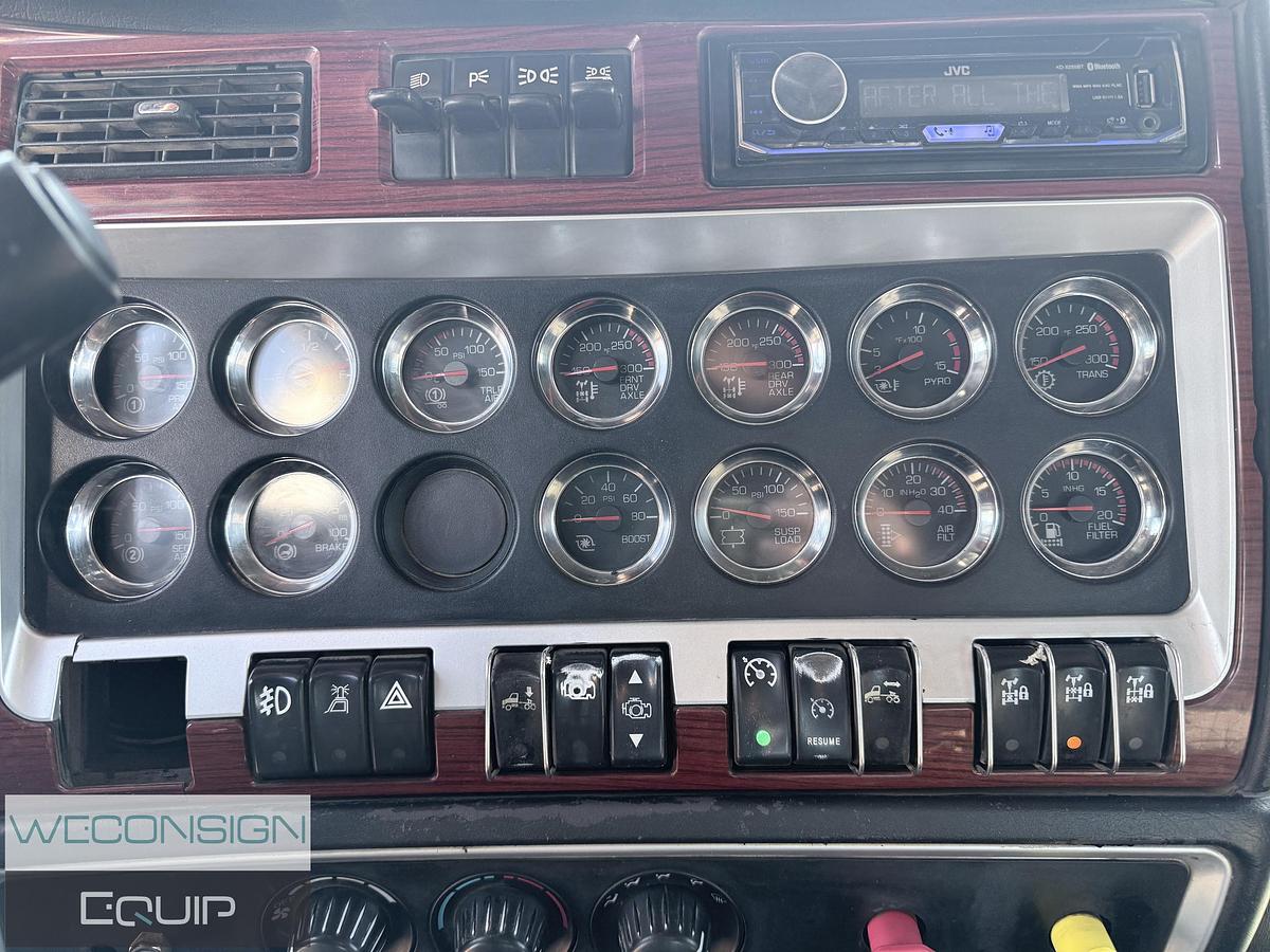 Used 2007 Kenworth T800 Wet Kit Tractor