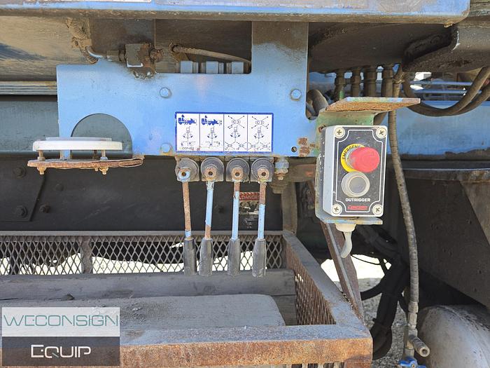 Used 2008 Mack MRU613 Concrete Pumper Truck