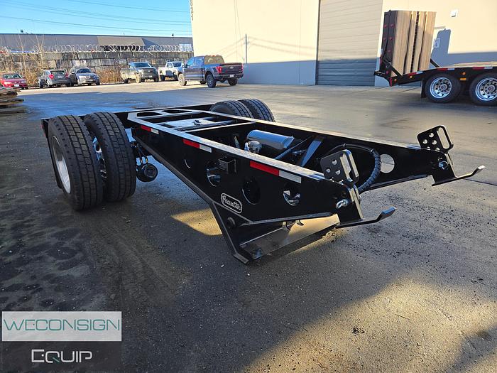 2025 Pacesetter Single Axle 3.78M Fish Mouth Booster