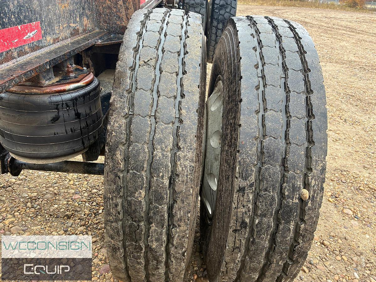 Used 2013 Castleton/Superior Logging Trailer