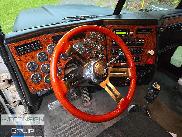 Used 2011 Western Star 4900SA Tri Drive Water Truck