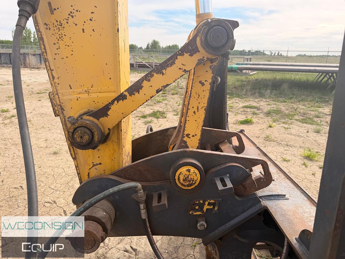 Used Komatsu PC170LC-10 Excavator
